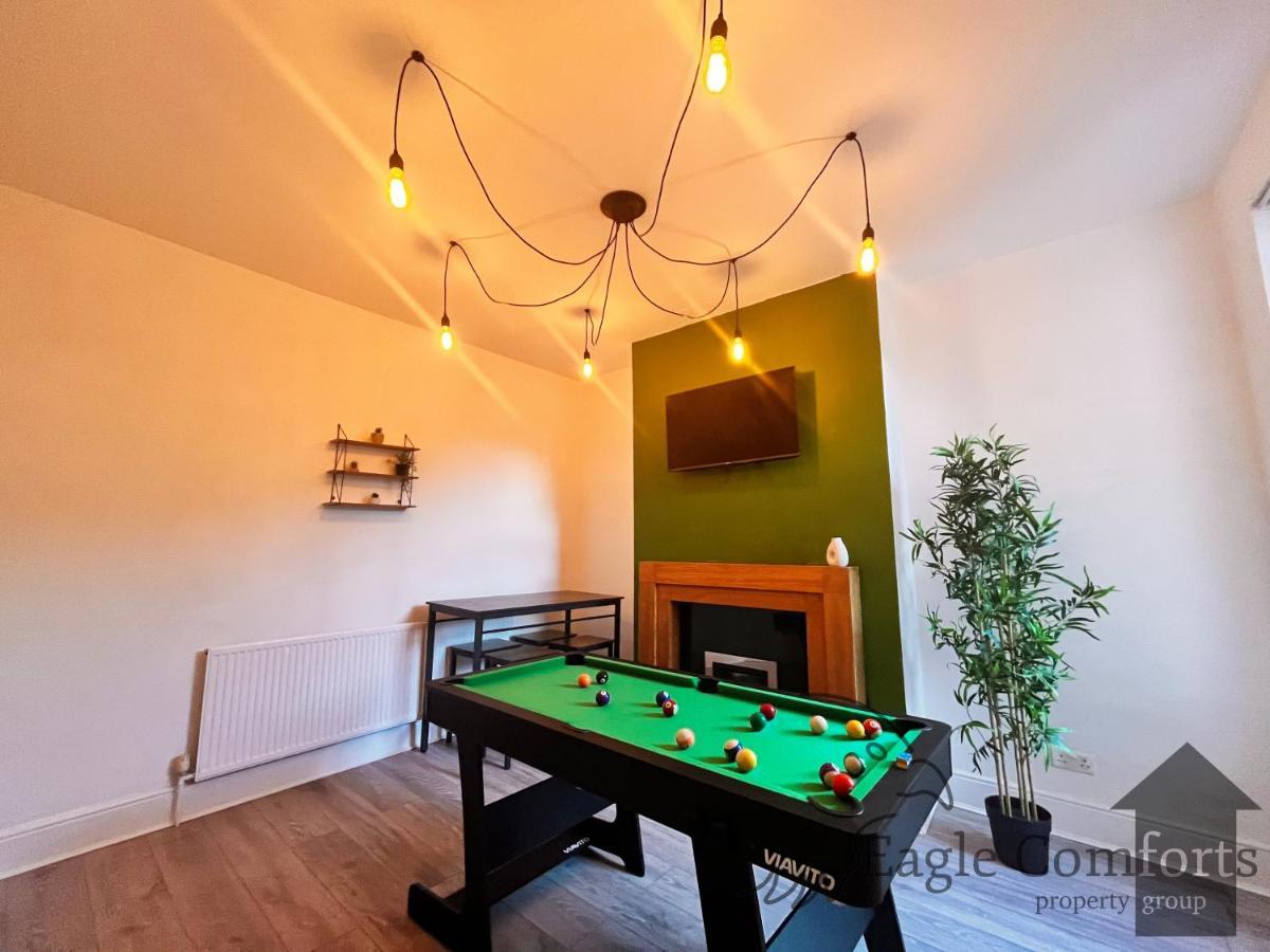 Scott House- 5 Bedrooms- Pool Table Шефилд Экстерьер фото
